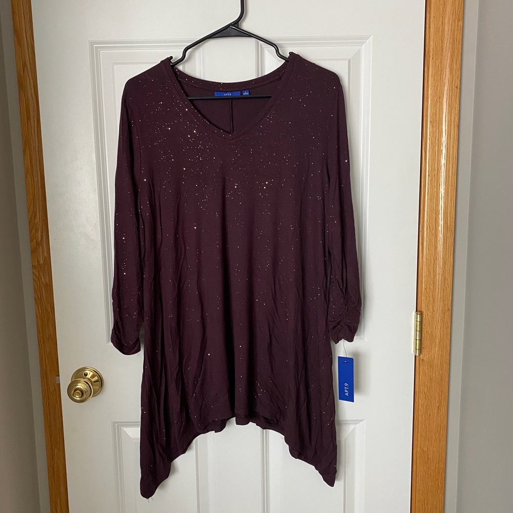 Long sleeved top. NWT